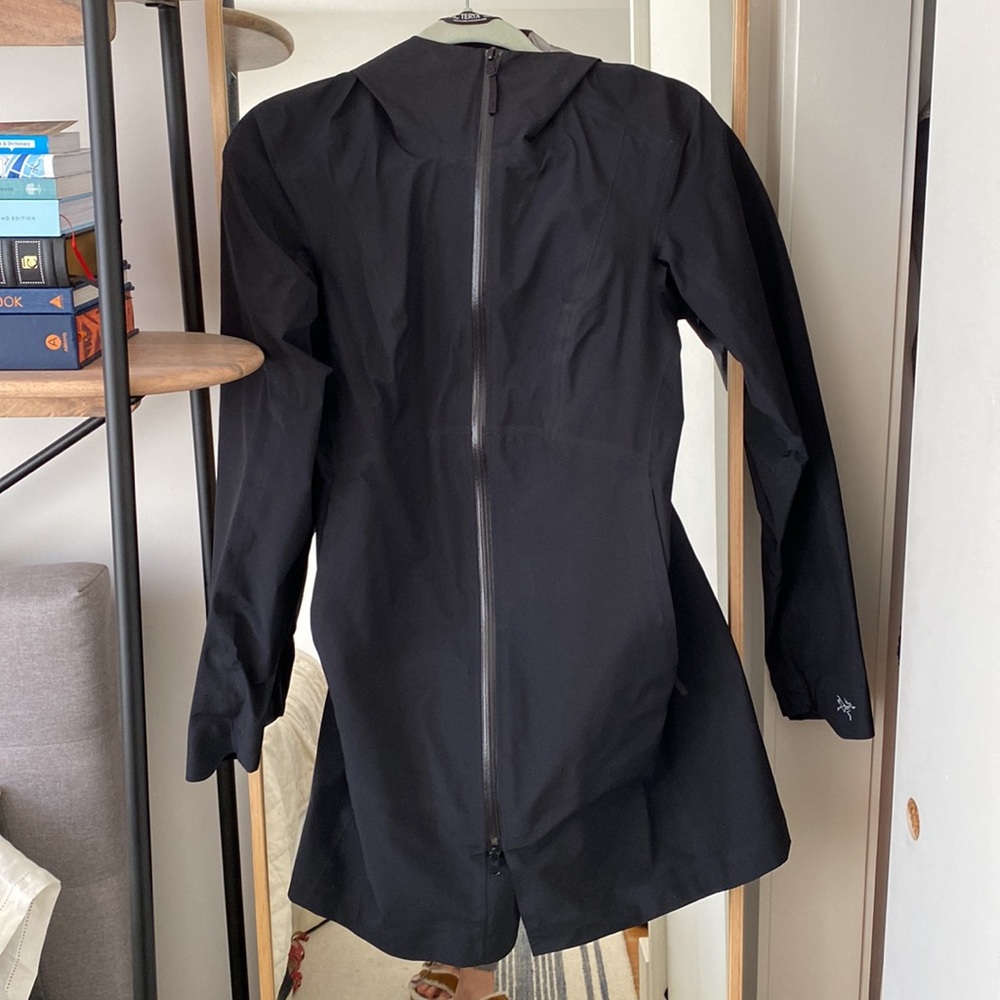 ARC'TERYX Black Women’s GORETEX Imber Hooded Long Coat - Picture 10 of 16